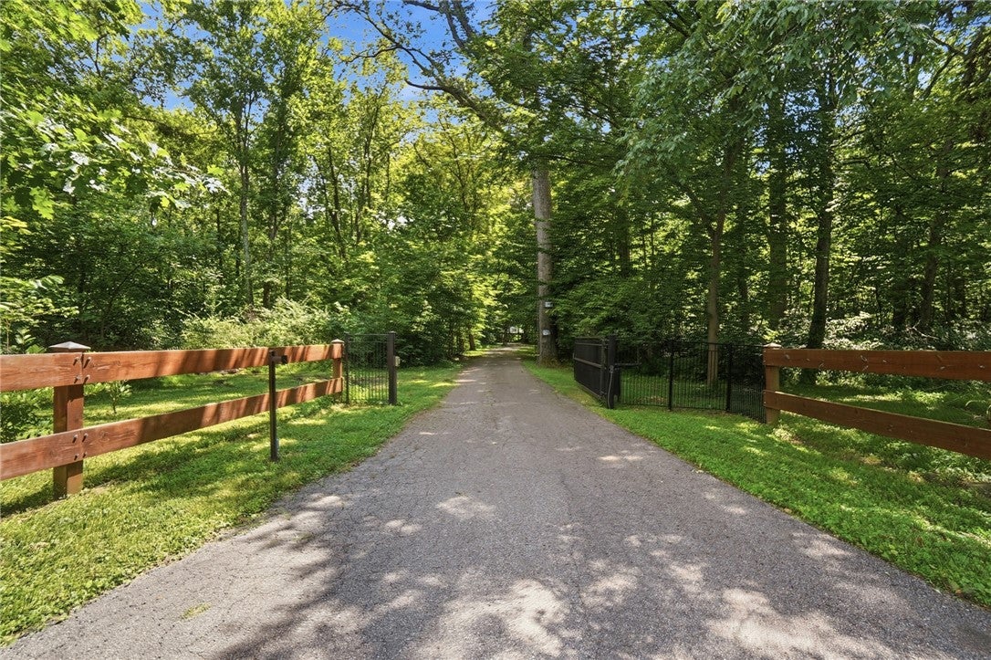 1065 West Spring Valley Paintersville Road Spring Valley, OH 45370 - Photo 10 of 86 Gallery Image 10
