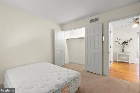 $570,000 | 8 Glen View Place, Newark, DE 19711