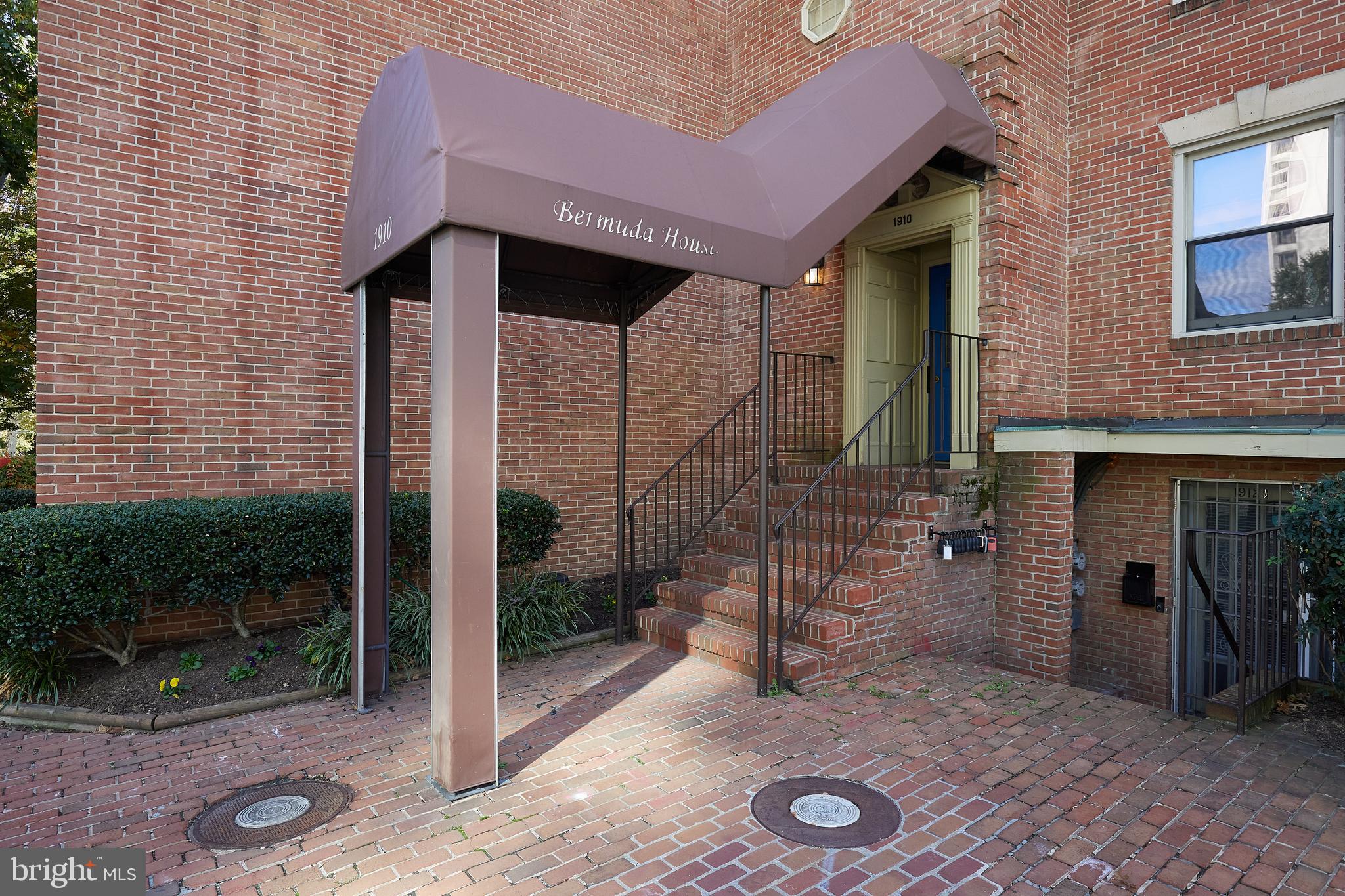 1910 T Street Northwest, Unit 3 Washington, DC 20009 - Photo 25 of 43