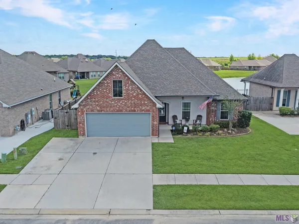 $329,000 | 6272 Soaring Drive, Gonzales, LA 70737