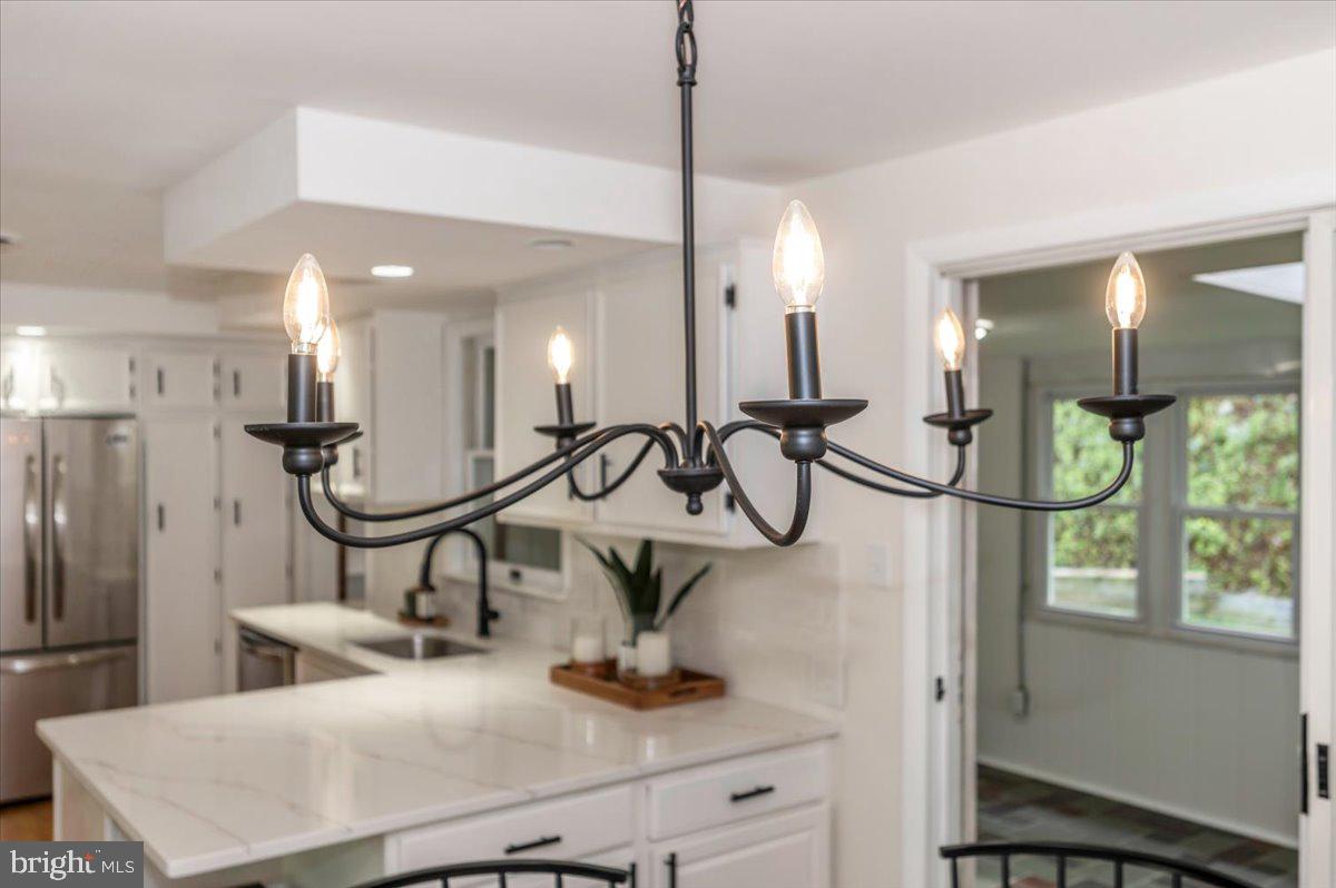 13449 Edgemont Road Smithsburg, MD 21783 - Photo 13 of 70 a view of a room with gym equipment