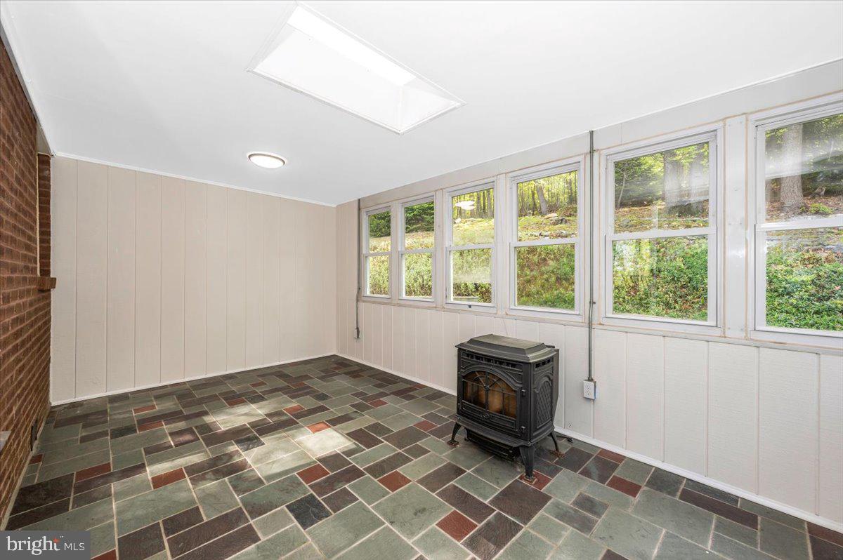 13449 Edgemont Road Smithsburg, MD 21783 - Photo 24 of 70