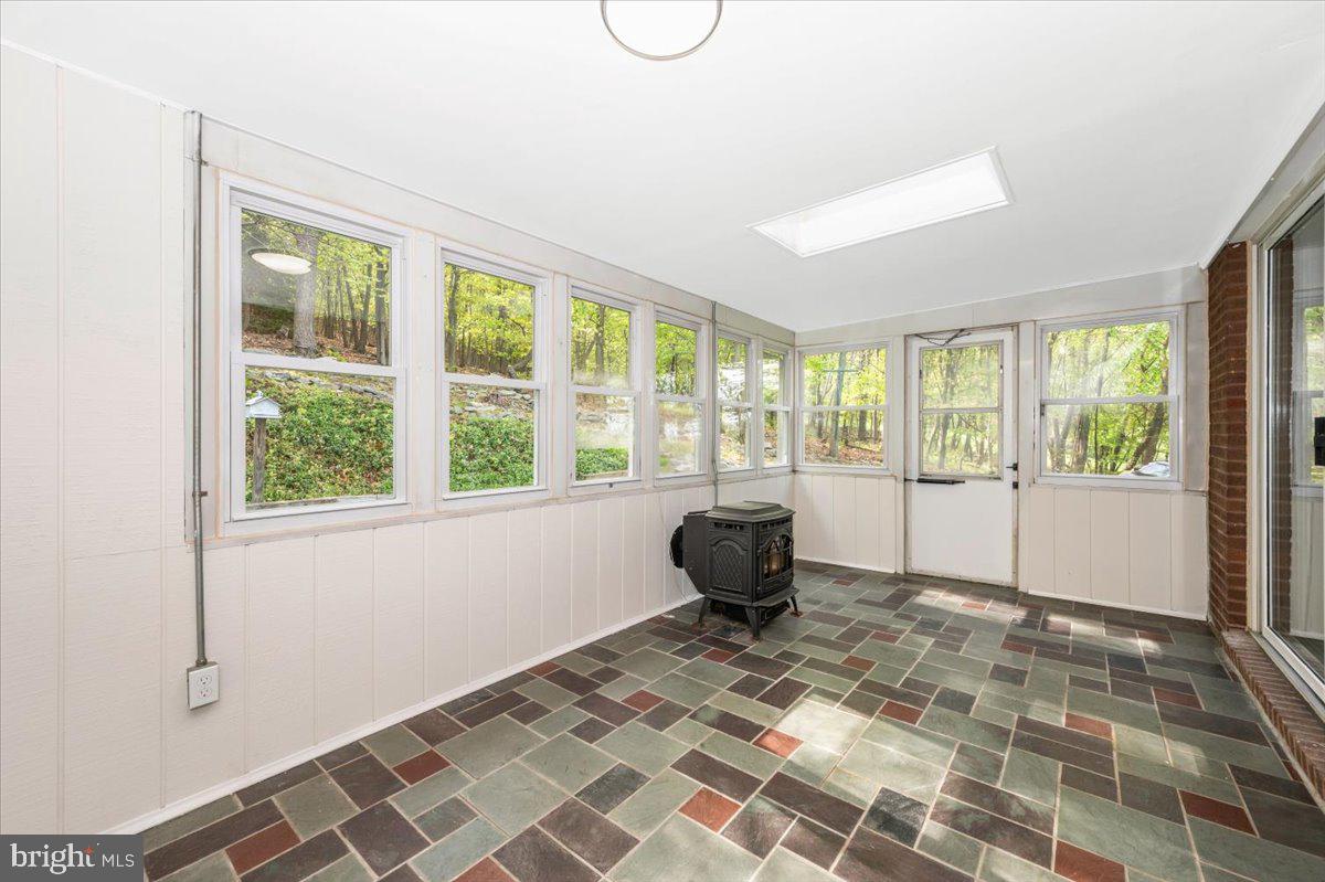 13449 Edgemont Road Smithsburg, MD 21783 - Photo 25 of 70 a view of an empty room with a window