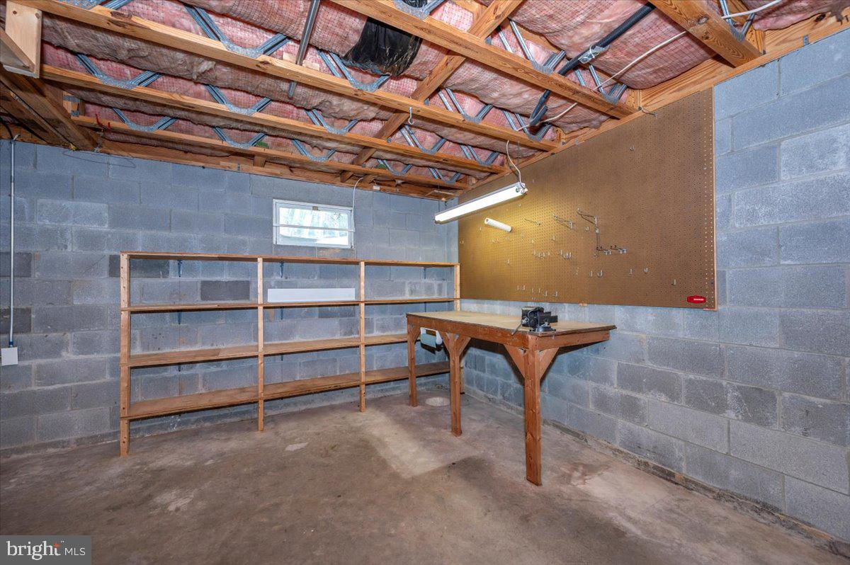 13449 Edgemont Road Smithsburg, MD 21783 - Photo 43 of 70