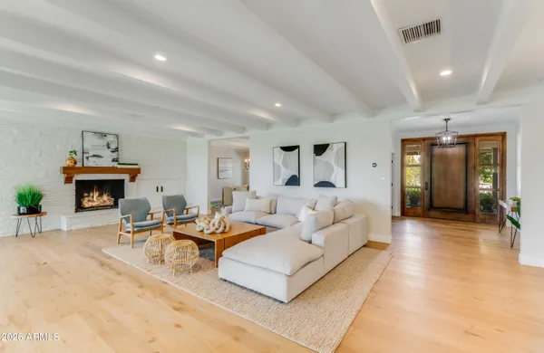 $3,995,000 | 5994 East Orange Blossom Lane, Phoenix, AZ 85018