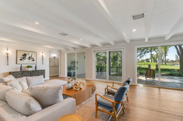 $3,995,000 | 5994 East Orange Blossom Lane, Phoenix, AZ 85018