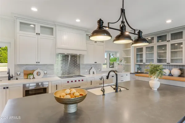 $3,995,000 | 5994 East Orange Blossom Lane, Phoenix, AZ 85018