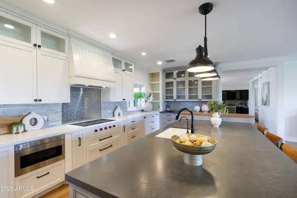 $3,995,000 | 5994 East Orange Blossom Lane, Phoenix, AZ 85018