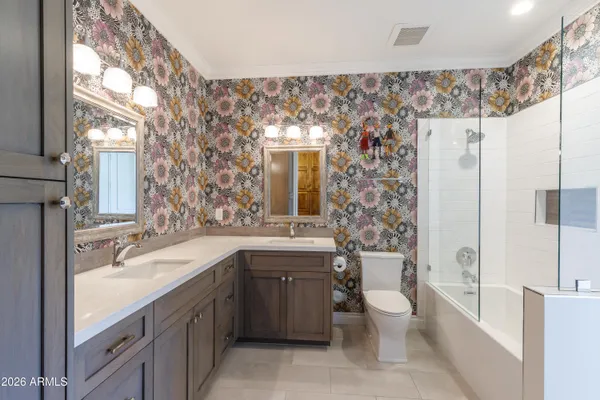 $3,995,000 | 5994 East Orange Blossom Lane, Phoenix, AZ 85018