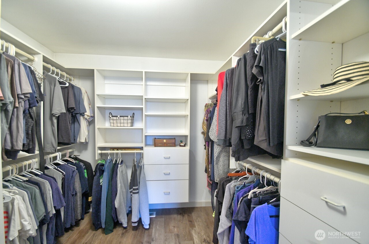 4040 Southeast Kamilche Point Road Shelton, WA 98584 - Photo 24 of 40 Gallery Image 24