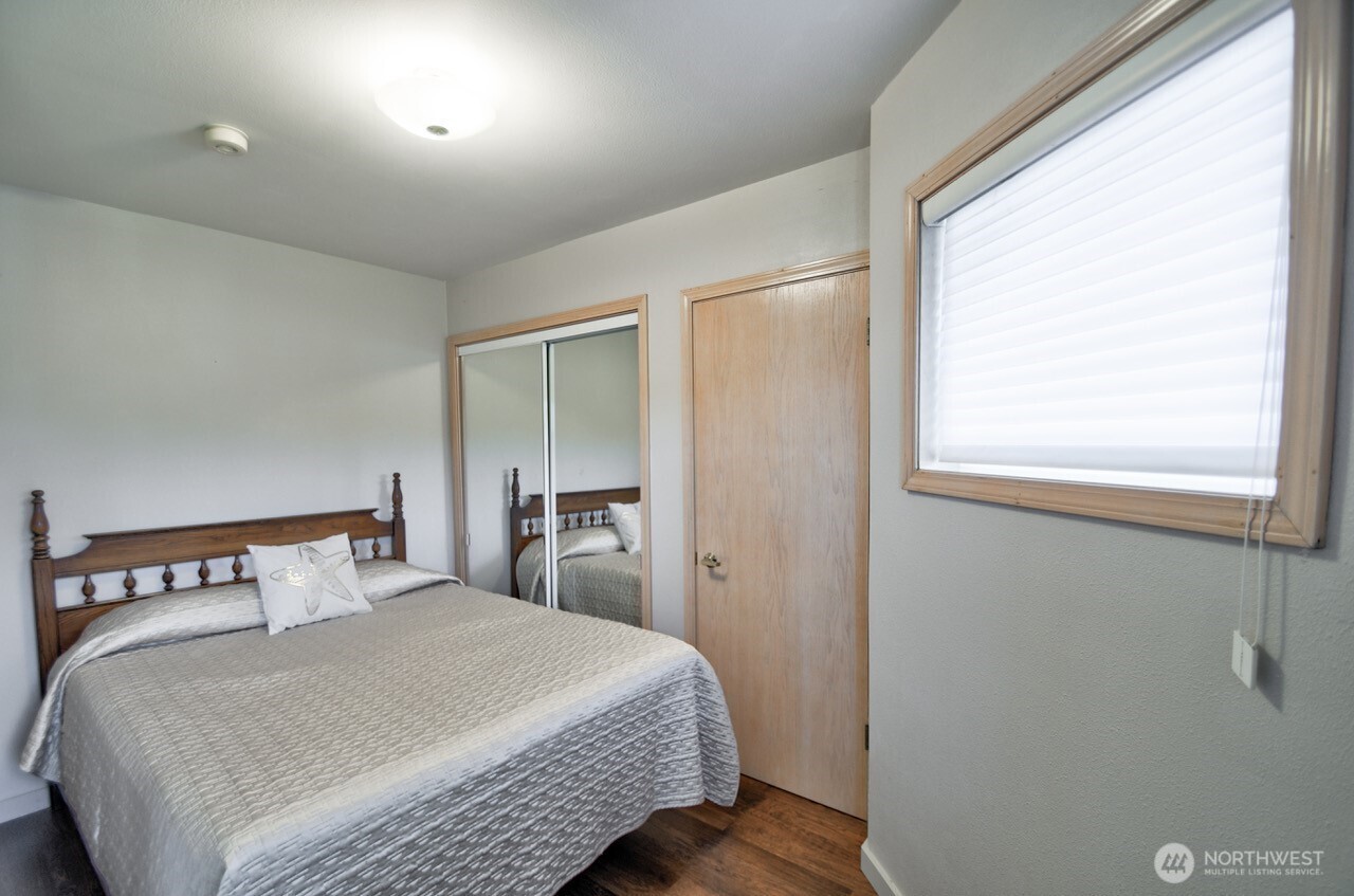 4040 Southeast Kamilche Point Road Shelton, WA 98584 - Photo 34 of 40 Gallery Image 34