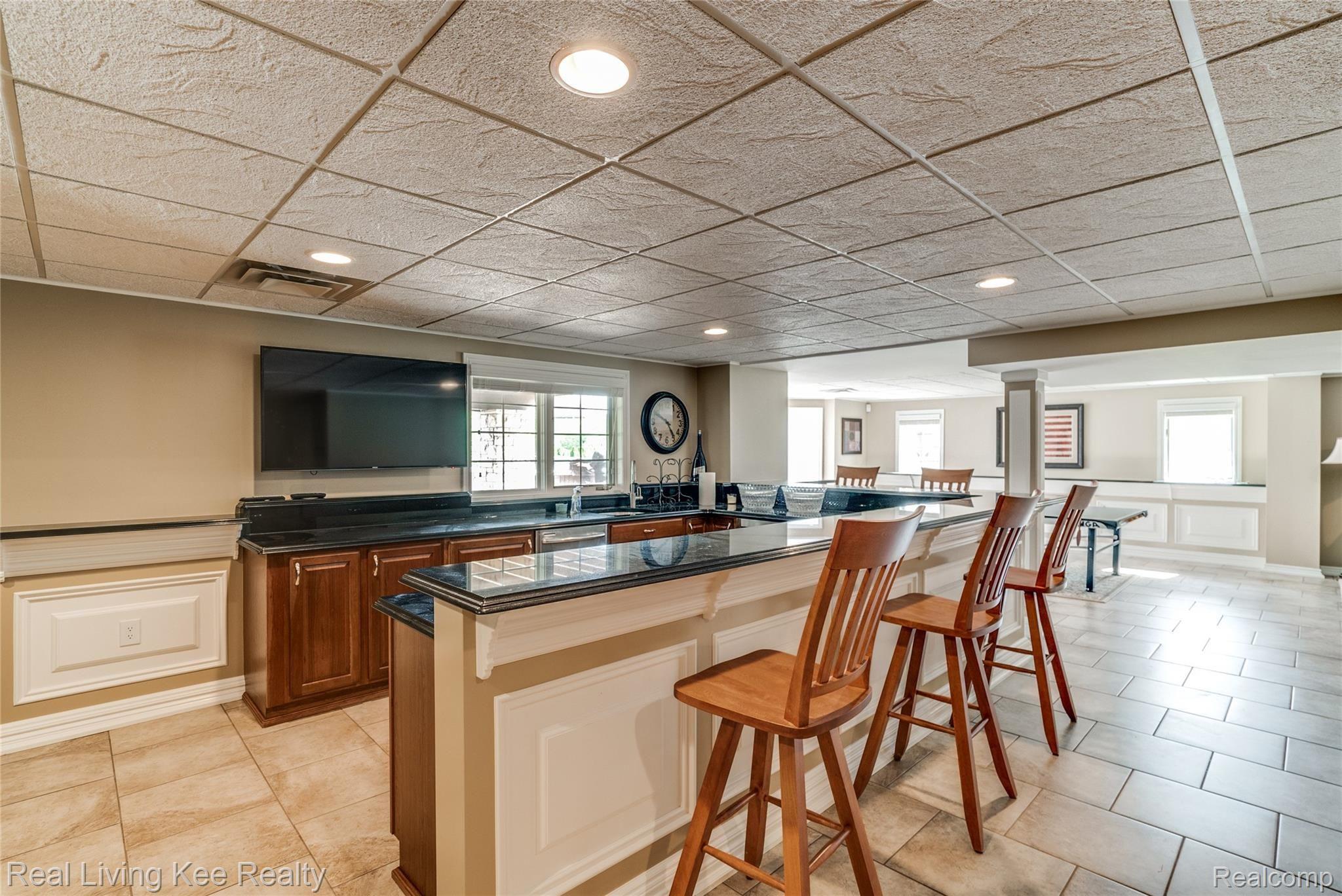 2675 Shorebrook Court Rochester, MI 48306 - Photo 89 of 98 Interiors (78 of 88).jpg