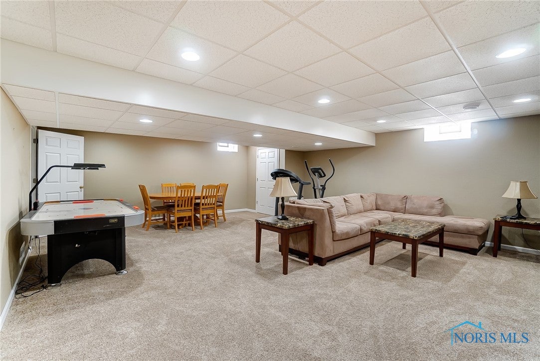 14086 Wayne Road Pemberville, OH 43450 - Photo 35 of 46 Gallery Image 35