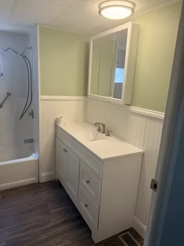 $189,700 | 14 Timber Lane, Wareham, MA 02576