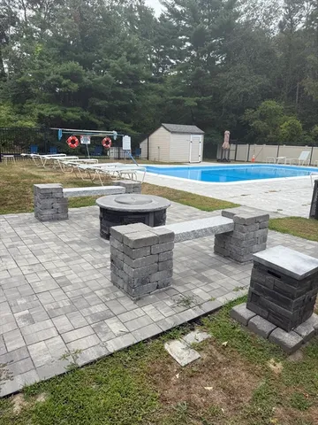 $189,700 | 14 Timber Lane, Wareham, MA 02576