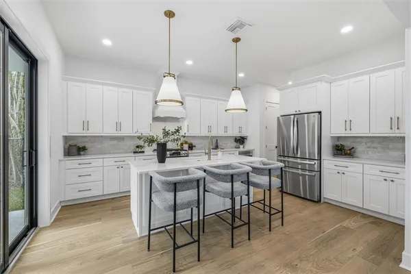 $9,500 | 3010 South Esperanza Avenue, Tampa, FL 33629