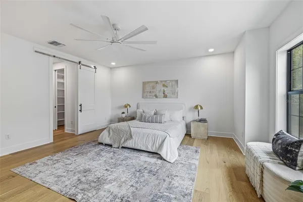$9,500 | 3010 South Esperanza Avenue, Tampa, FL 33629