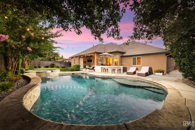 $699,000 | Undisclosed Address, Bakersfield, CA 93314