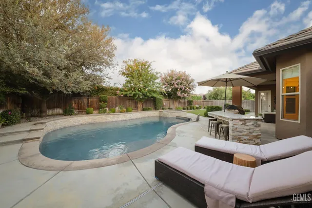 $699,000 | Undisclosed Address, Bakersfield, CA 93314