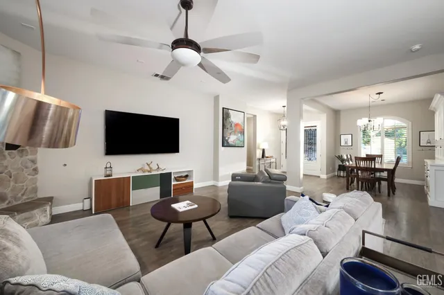 $699,000 | Undisclosed Address, Bakersfield, CA 93314