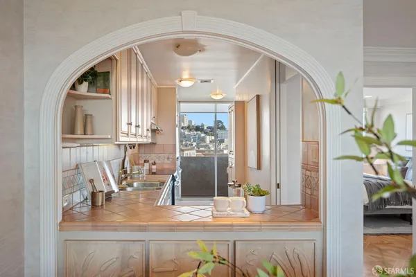 $1,349,000 | 1050 North Point Street, Unit 1102, San Francisco, CA 94109
