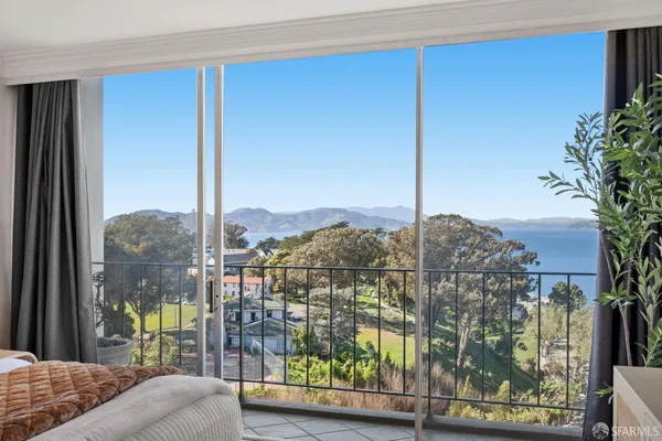 $1,349,000 | 1050 North Point Street, Unit 1102, San Francisco, CA 94109