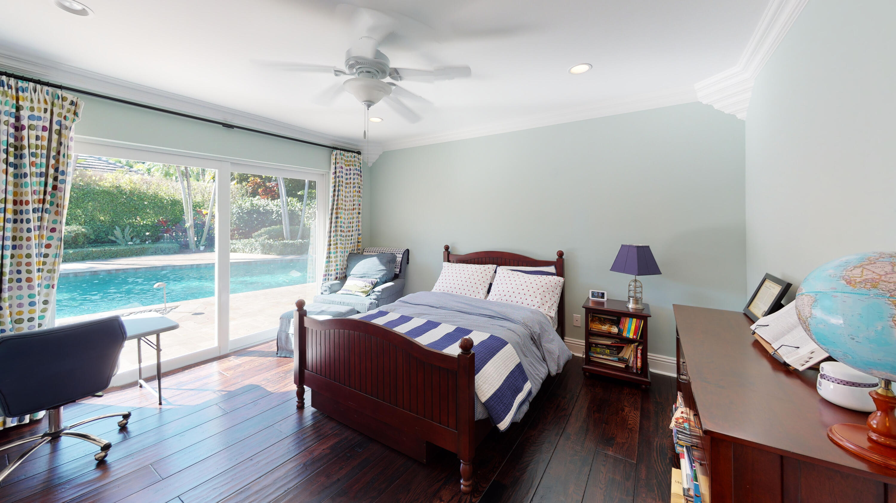 2255 Date Palm Road Boca Raton, FL 33432 - Photo 10 of 14 GUEST_ROOM_2_LEFT_ANGLE_MP