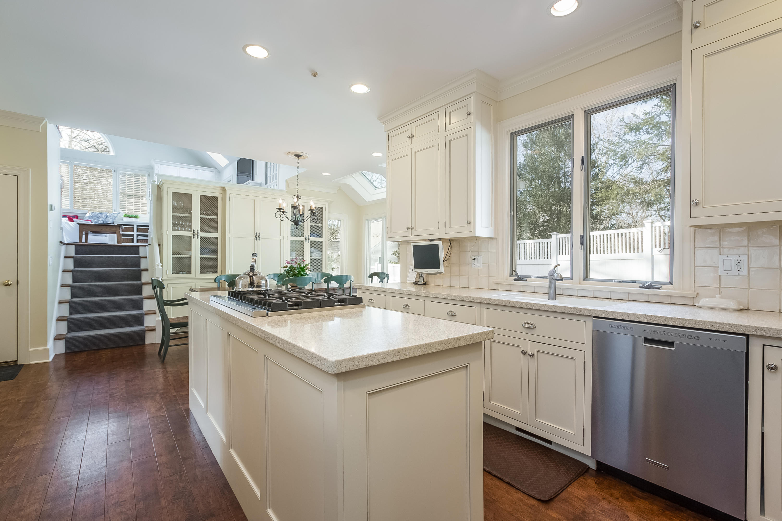 9 Colony Road Darien, CT 06820 - Photo 12 of 31 012-Kitchen-5310189-large