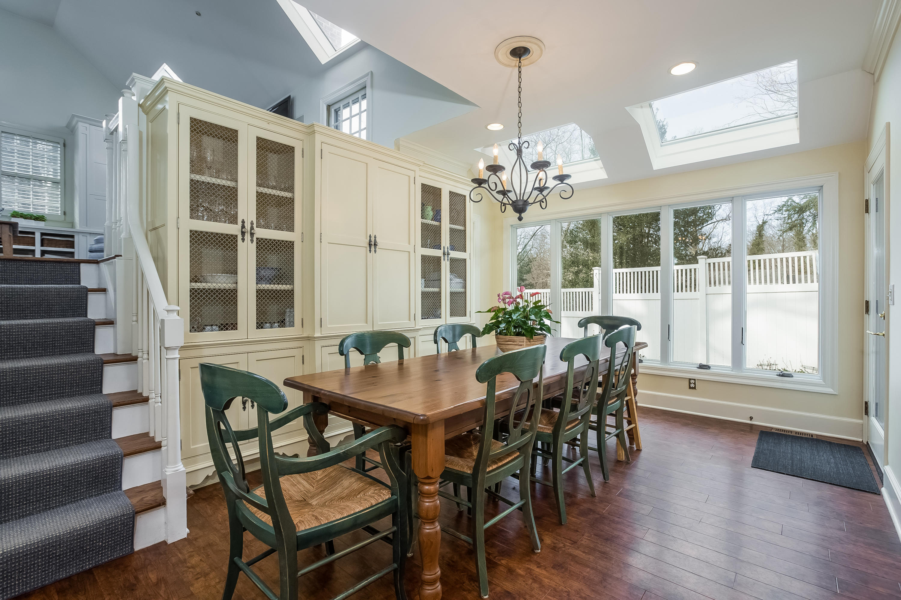 9 Colony Road Darien, CT 06820 - Photo 13 of 31 013-Kitchen-5310186-large