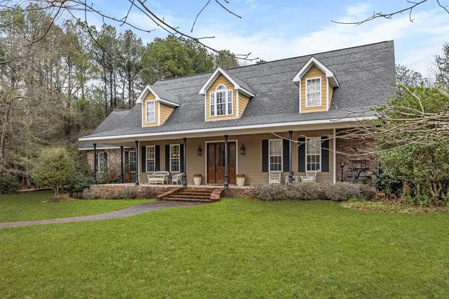 $455,000 | 1056 Turkey Ridge Road, Summit, MS 39666