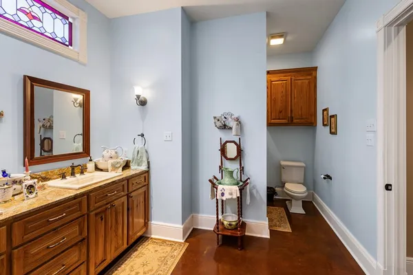$450,000 | 1056 Turkey Ridge Road, Summit, MS 39666
