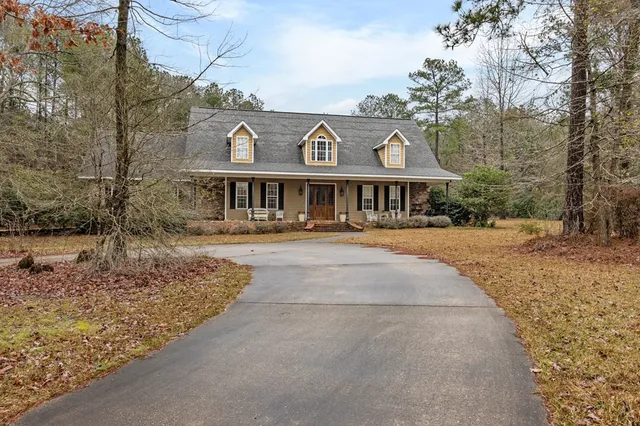 $455,000 | 1056 Turkey Ridge Road, Summit, MS 39666