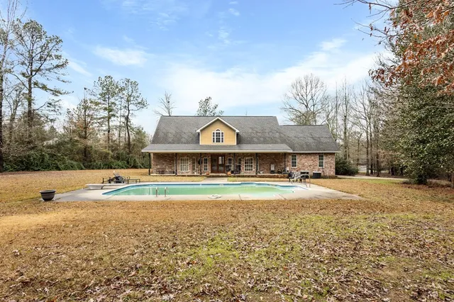 $455,000 | 1056 Turkey Ridge Road, Summit, MS 39666