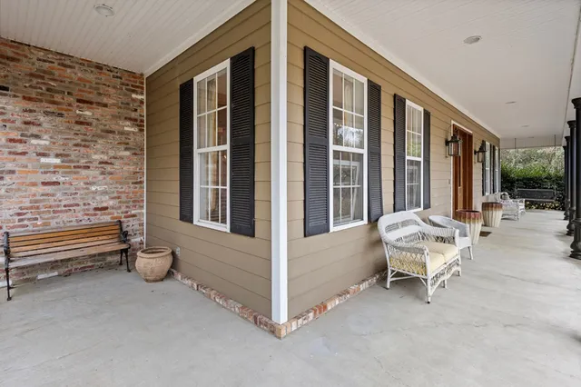 $455,000 | 1056 Turkey Ridge Road, Summit, MS 39666