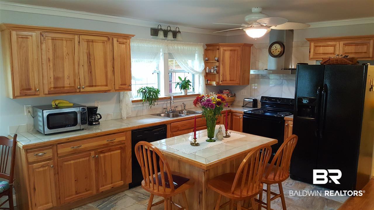 22080 Price Grubbs Road Robertsdale, AL 36567 - Photo 6 of 35