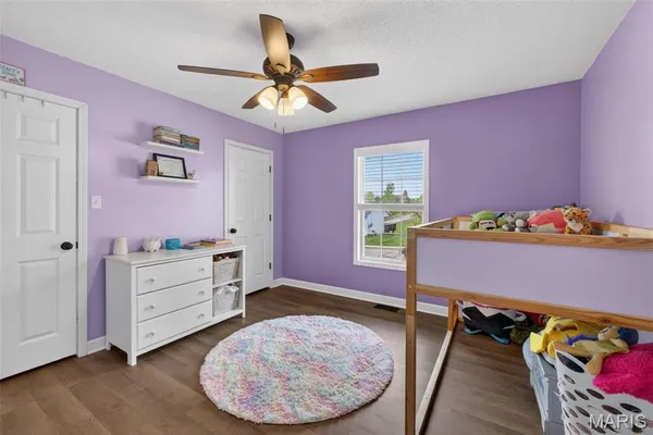 $249,900 | 104 East Hunters Ridge, Valmeyer, IL 62295