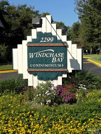 $1,425 | 2299 Scenic Highway, Unit R6, Pensacola, FL 32503
