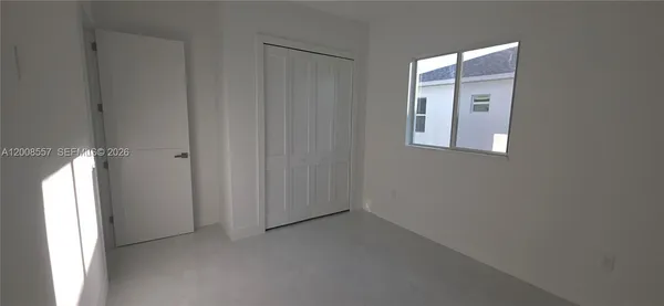 $2,000 | 322-324 Poplar Street, Unit 22, Lehigh Acres, FL 33974