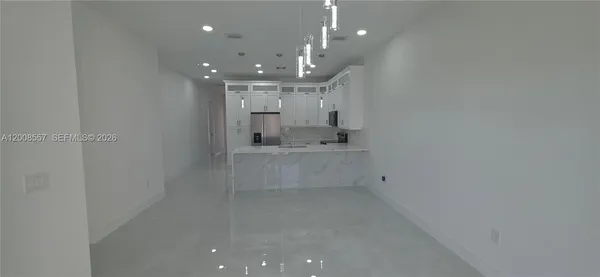 $2,000 | 322-324 Poplar Street, Unit 22, Lehigh Acres, FL 33974