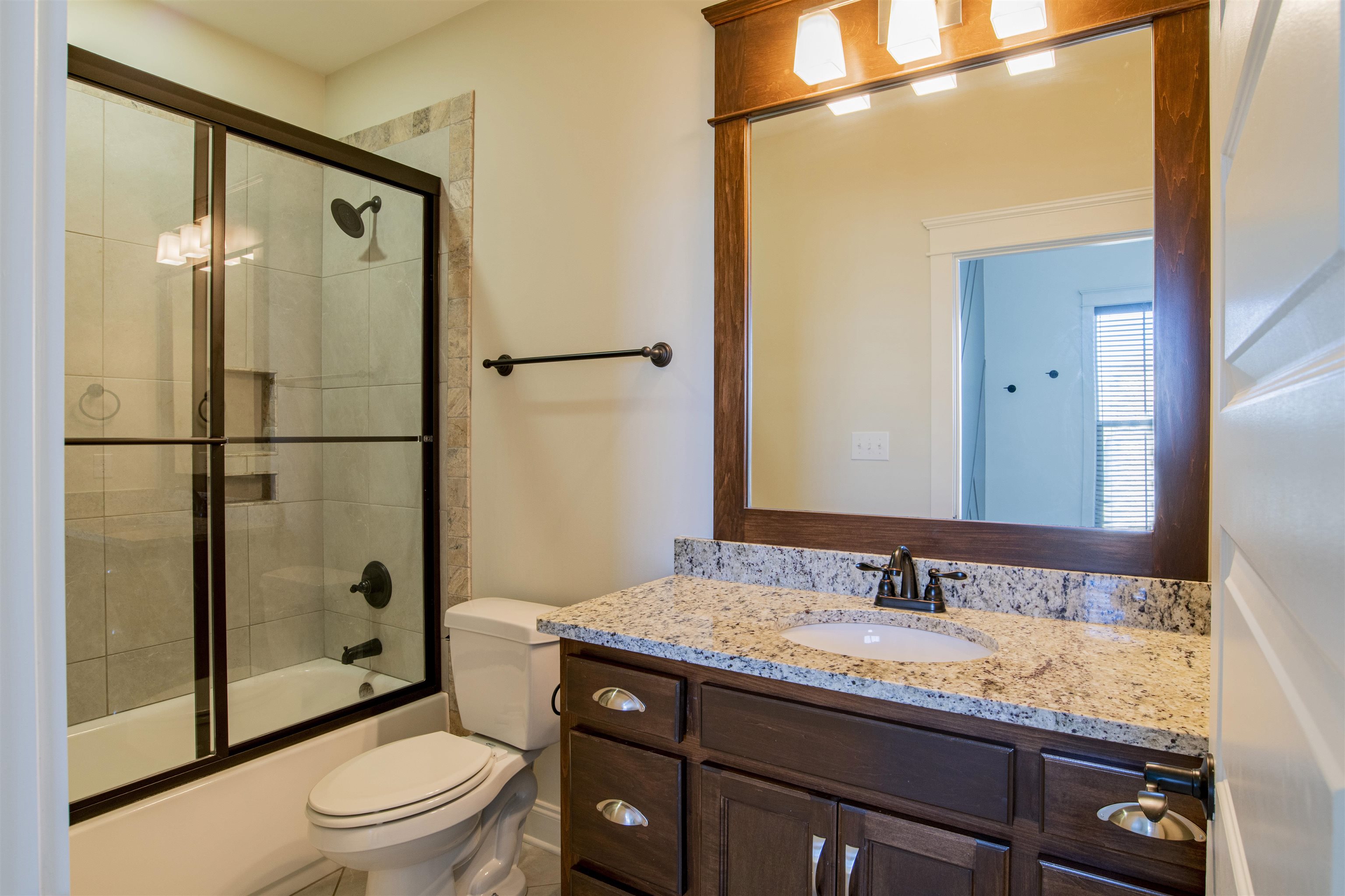 8624 Danube Court Daphne, AL 36526 - Photo 30 of 46 En-Suite Bedroom 4