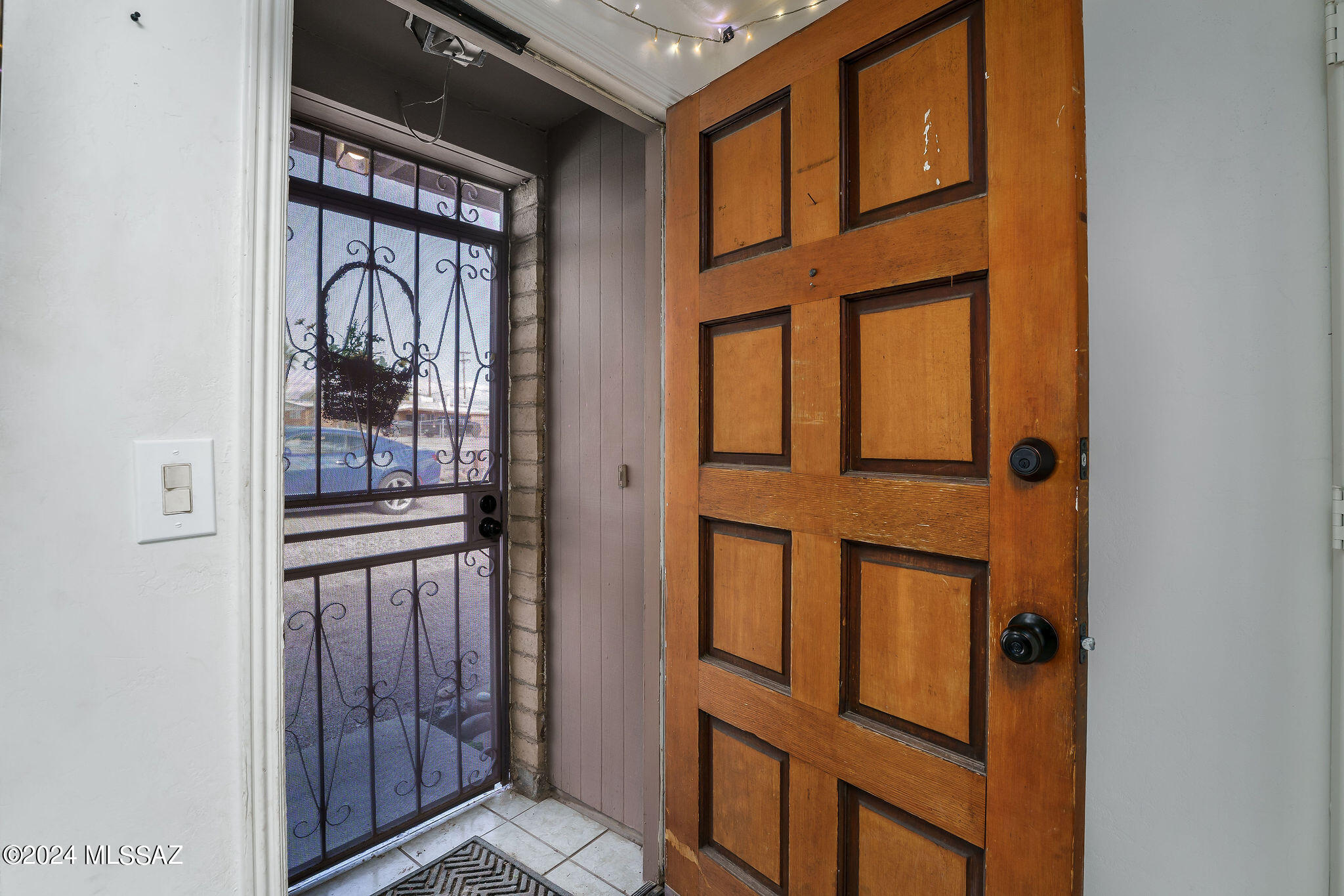 1801 West Merlin Road Tucson, AZ 85713 - Photo 4 of 23