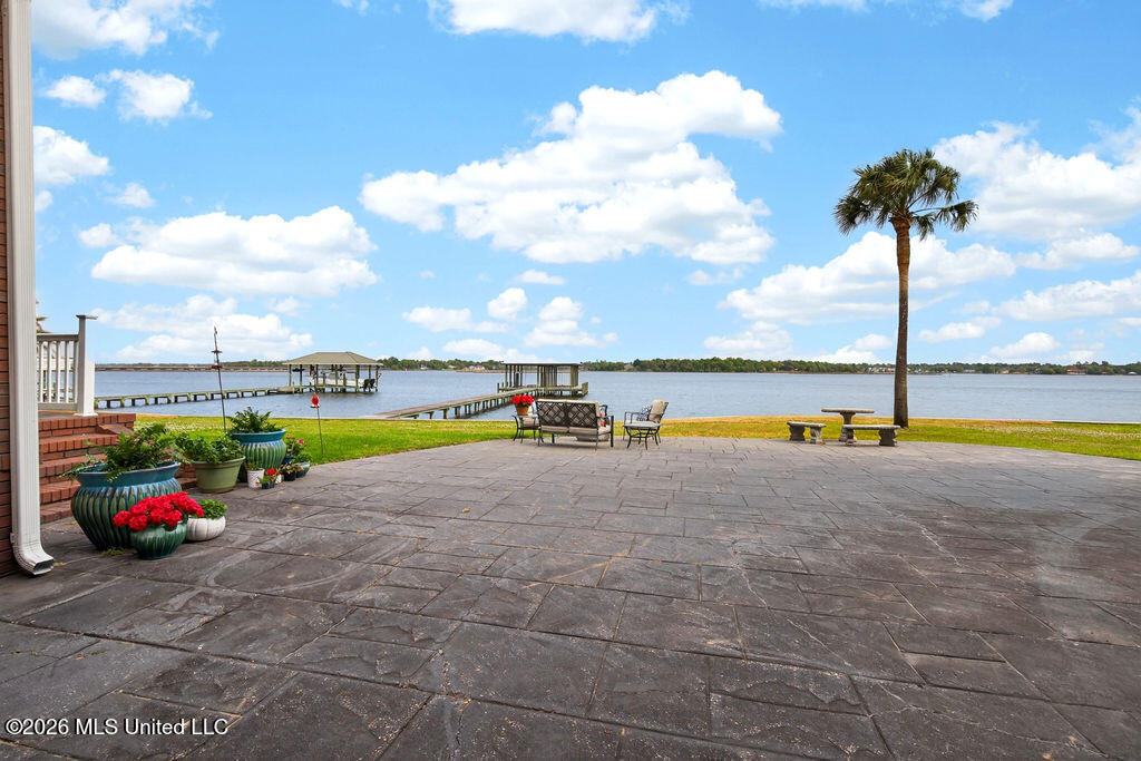 489 Jordan Drive Biloxi, MS 39531 - Photo 101 of 124 489JordanDr-131