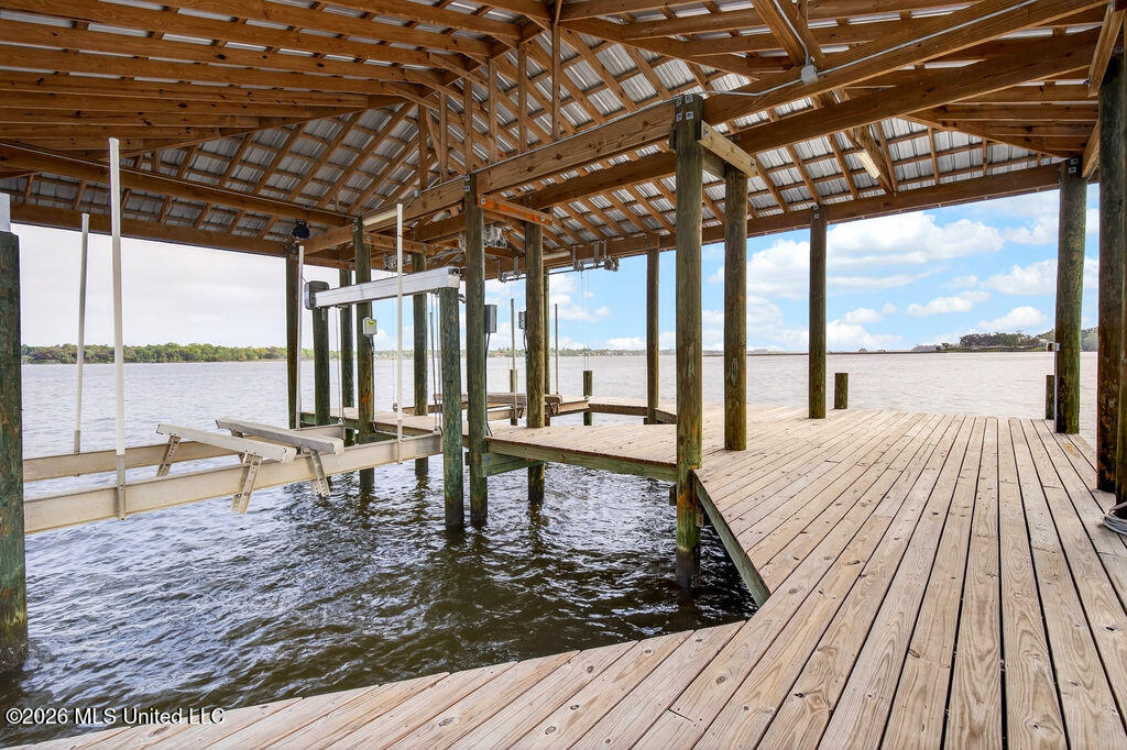 489 Jordan Drive Biloxi, MS 39531 - Photo 112 of 124 489JordanDr-142