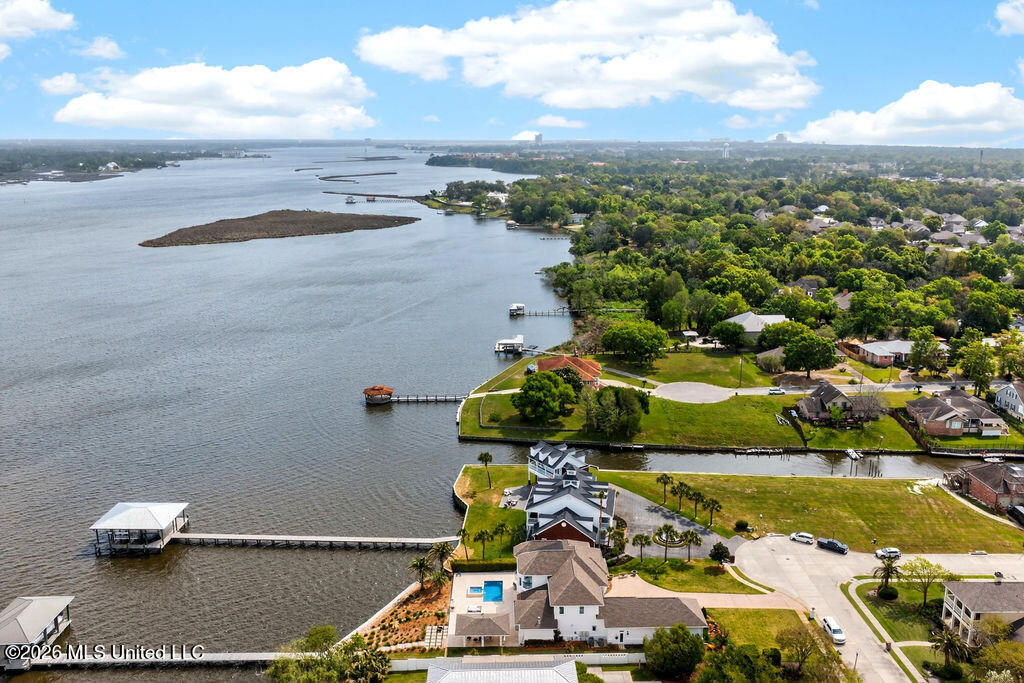 489 Jordan Drive Biloxi, MS 39531 - Photo 123 of 124 489JordanDr-153