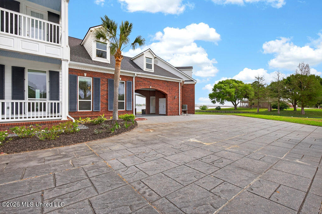 489 Jordan Drive Biloxi, MS 39531 - Photo 8 of 124 489JordanDr-8
