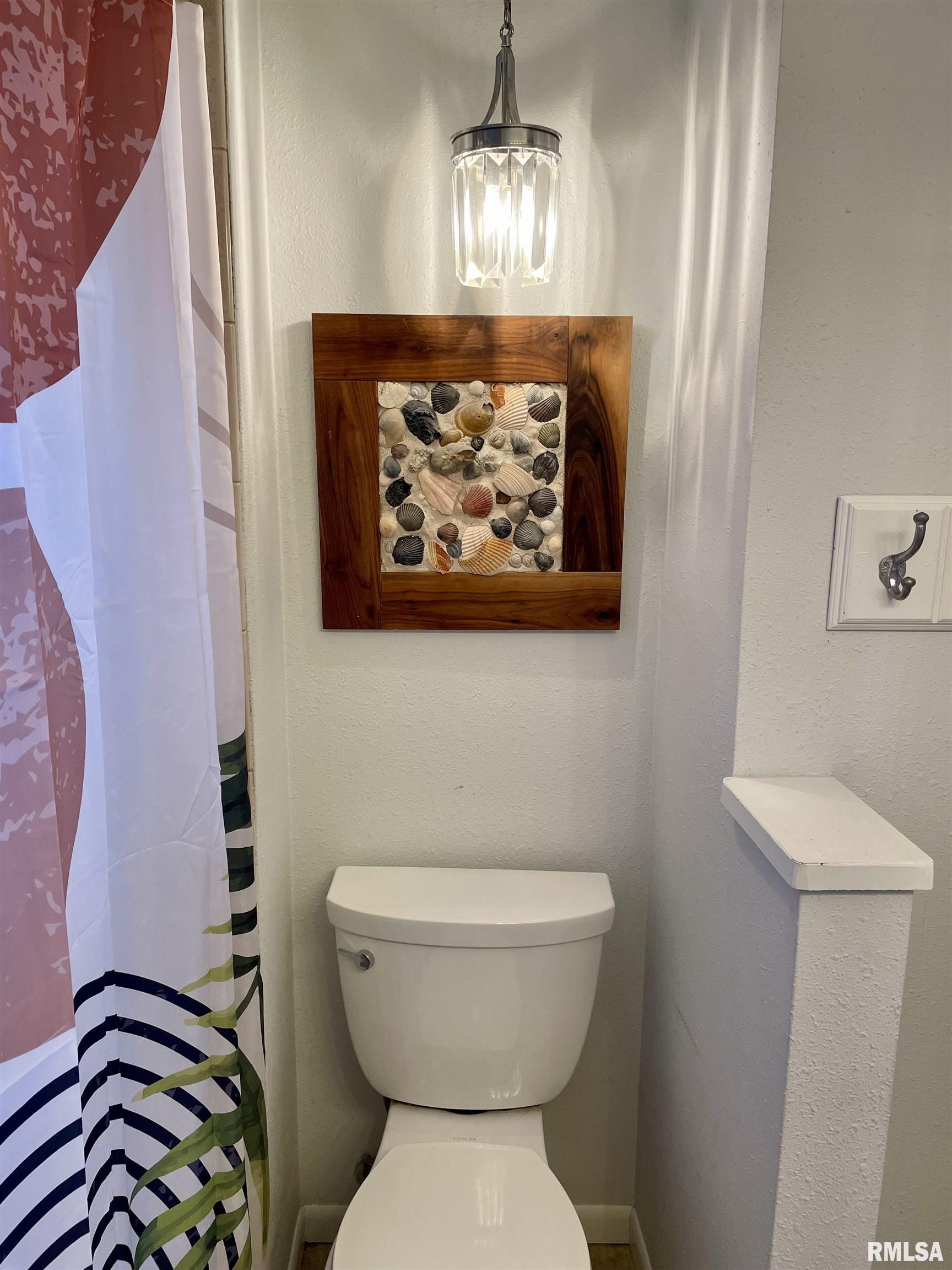 2731 West Overhill Road Peoria, IL 61615 - Photo 16 of 27 Gallery Image 16