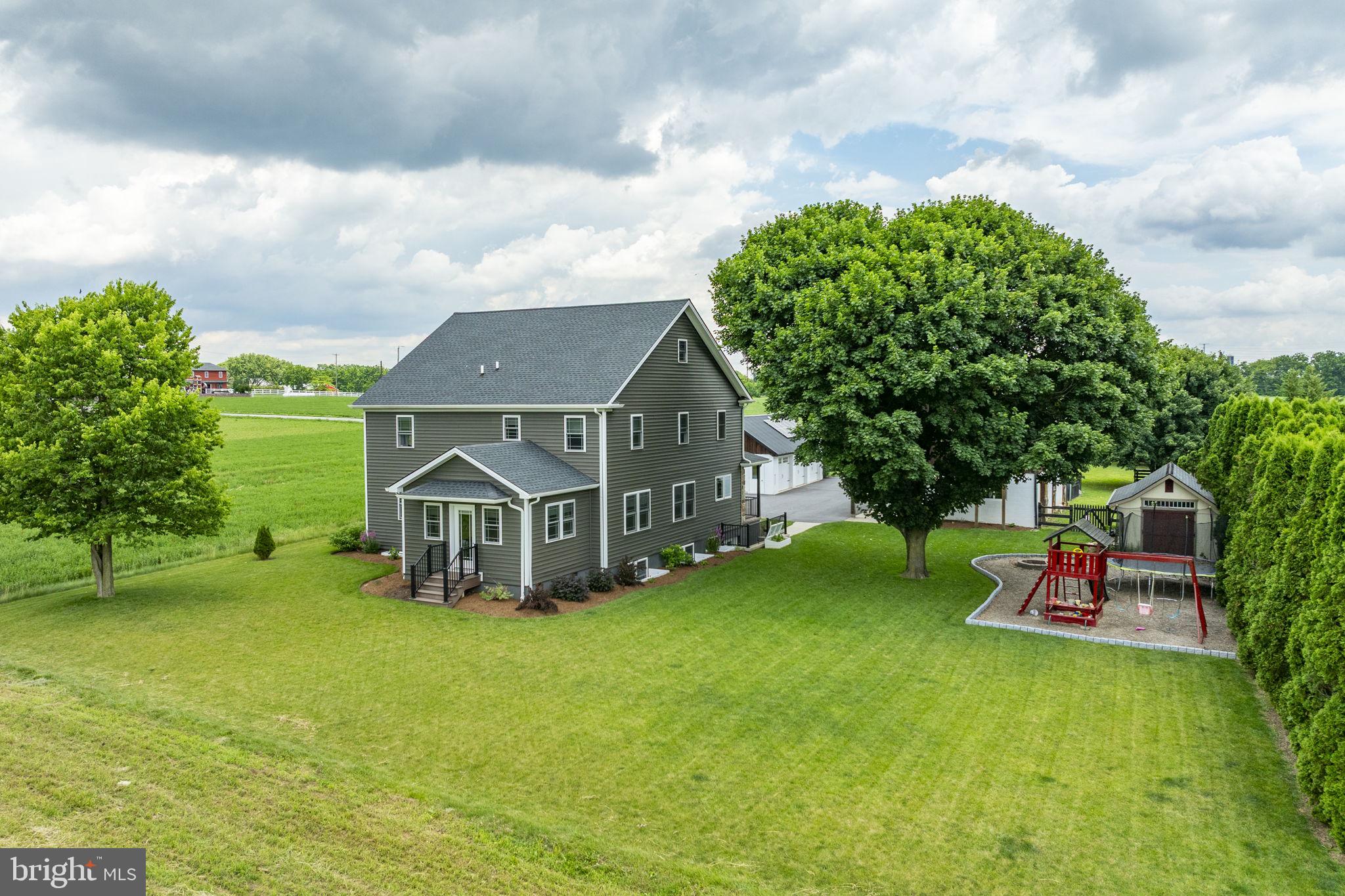 346 Lynwood Road Bird-in-Hand, PA 17572 - Photo 6 of 22