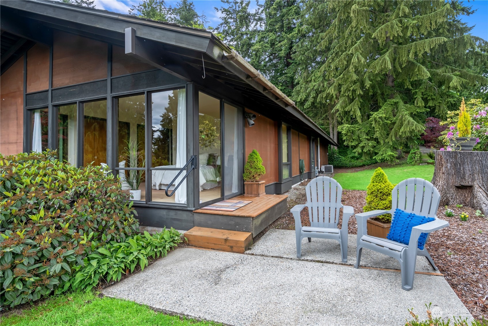 25616 Lake Fenwick Road South Kent, WA 98032 - Photo 26 of 40 Gallery Image 26