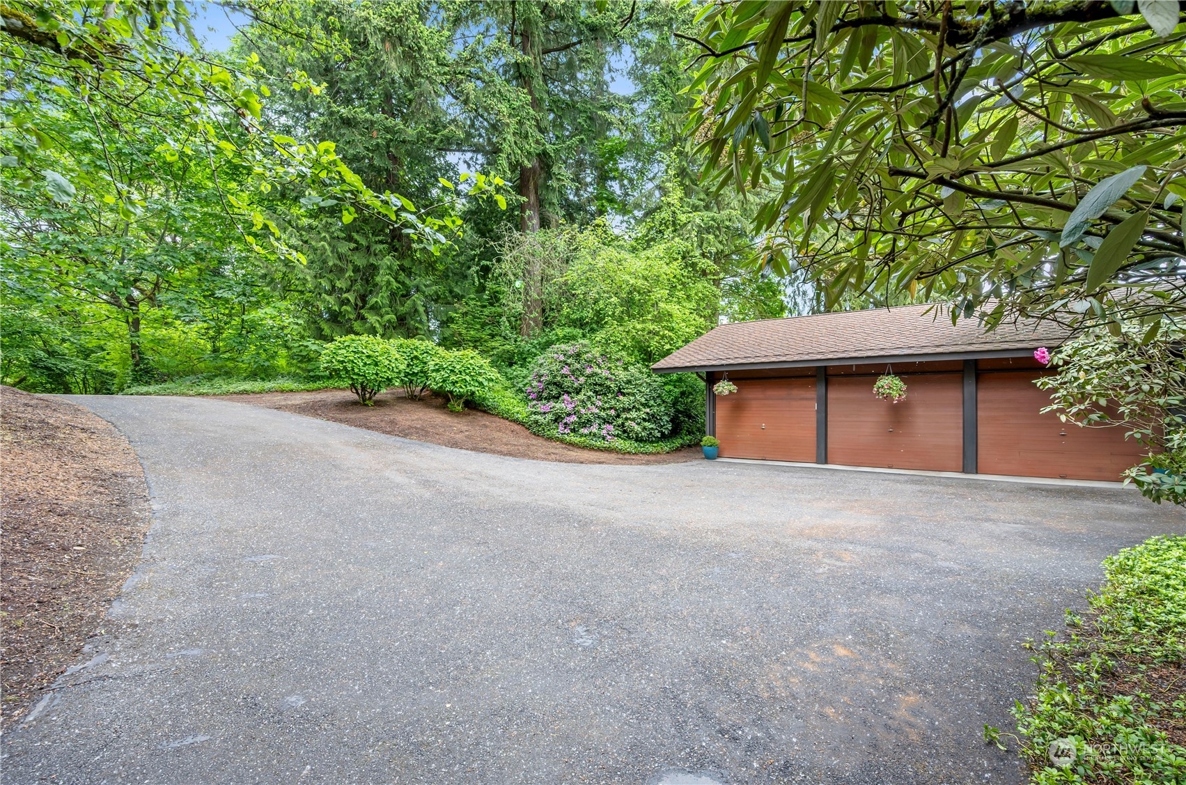 25616 Lake Fenwick Road South Kent, WA 98032 - Photo 33 of 40 Gallery Image 33