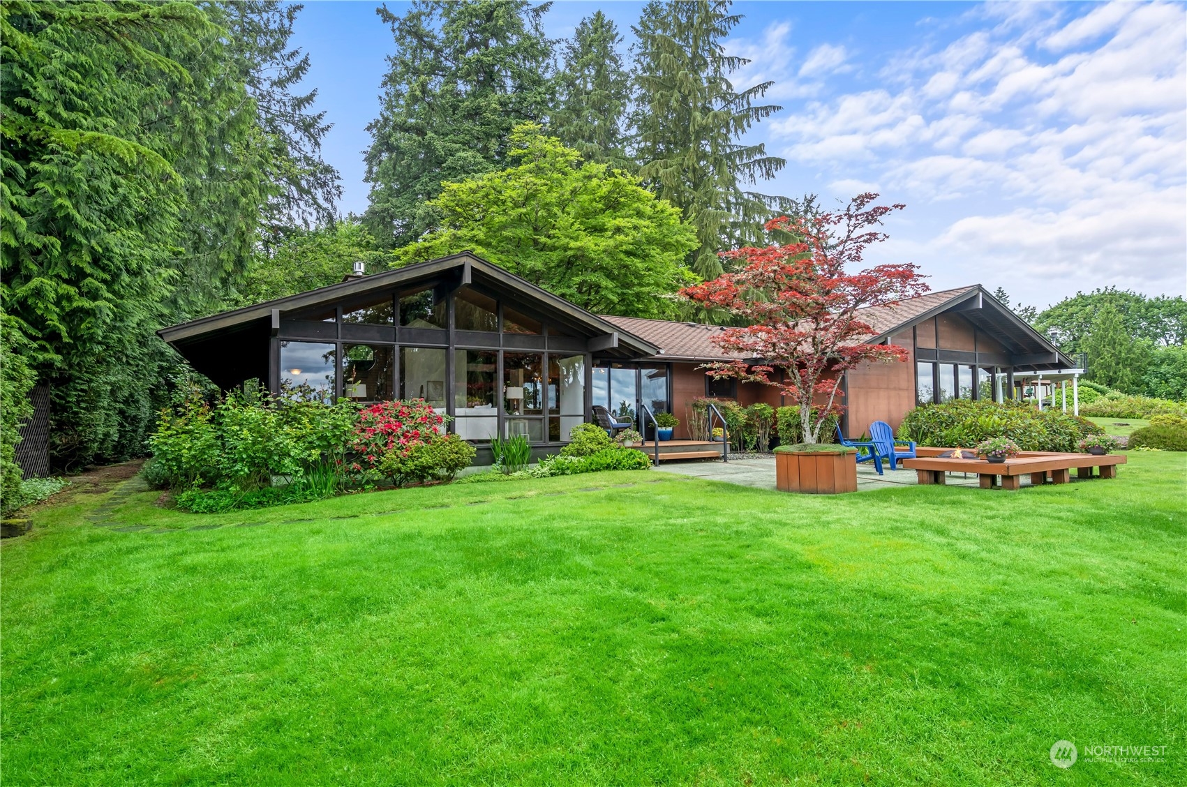 25616 Lake Fenwick Road South Kent, WA 98032 - Photo 6 of 40 Gallery Image 6